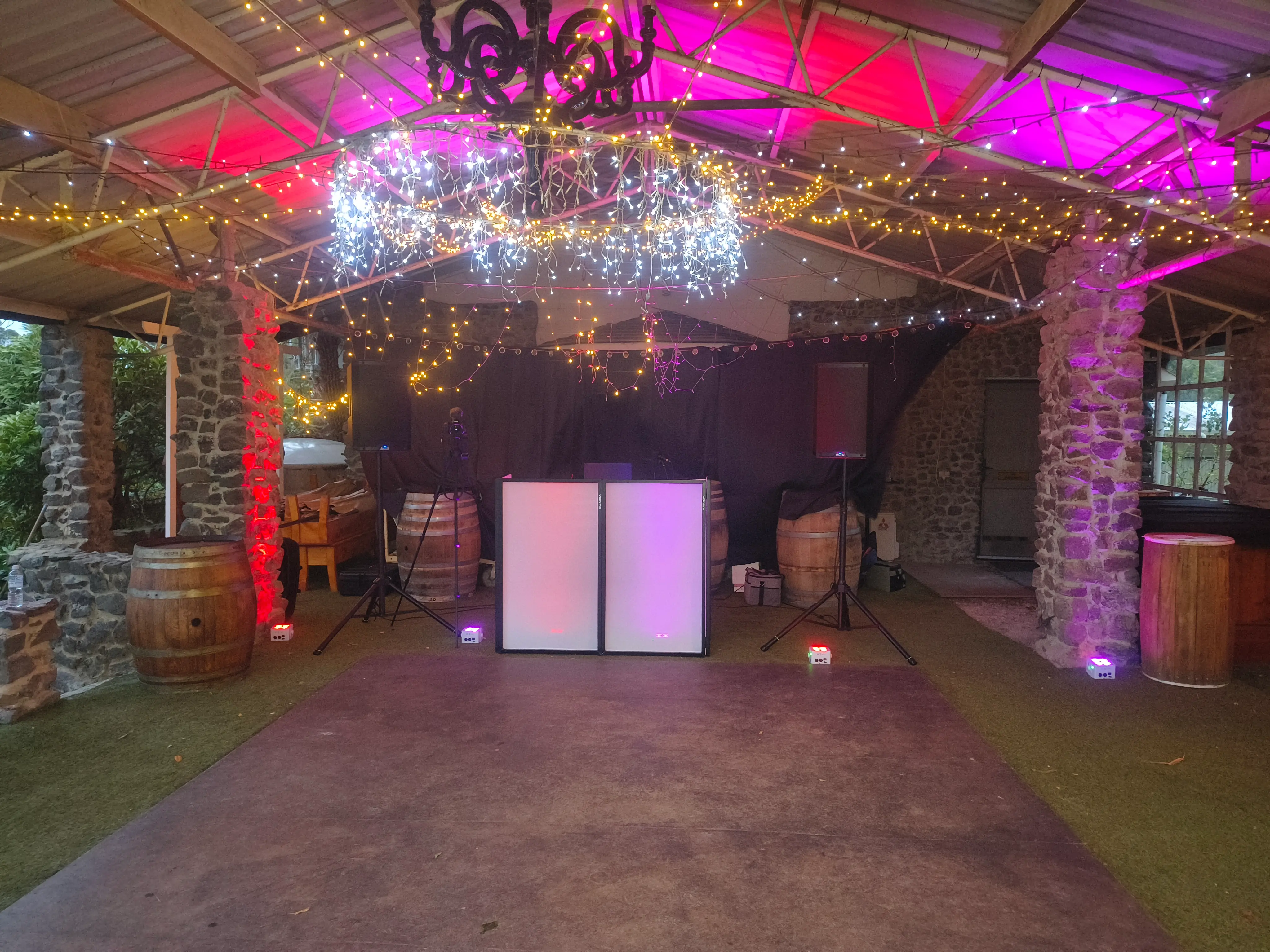Valley View Manor Toongabbie - DJ Stefan Gippsland Wedding DJ